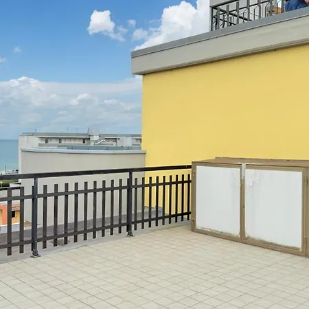 Se164 - Marotta, Trilocale Vista Mare Con Terrazzo Marotta